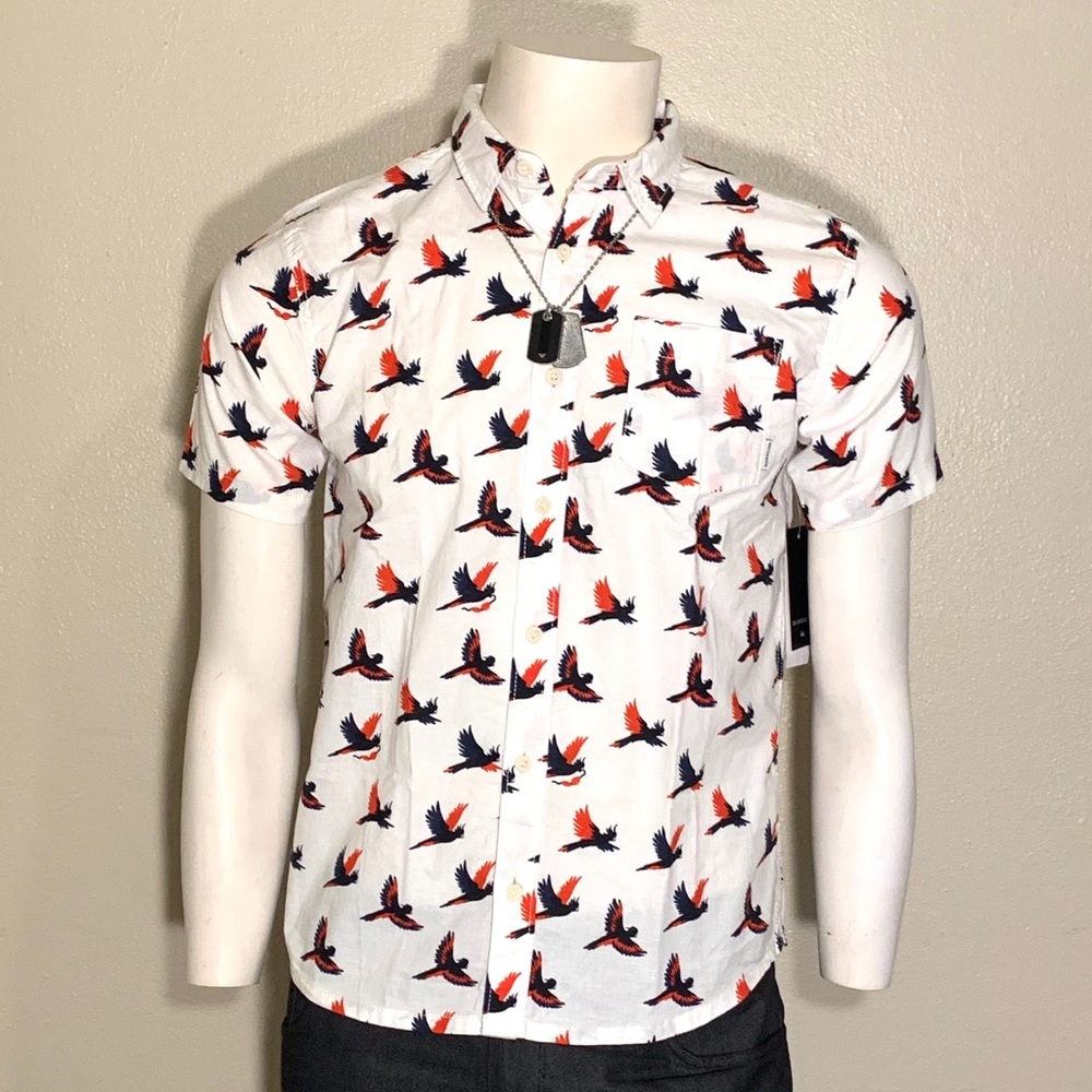 Quicksilver Boys Parrot Cockatoo Print Button Down